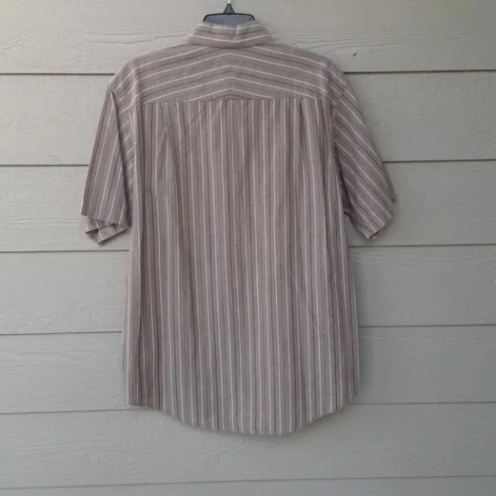 MEN'S Bundle of Two Short Sleeve Van Heusen Studio Shirts - Picture 4 of 7